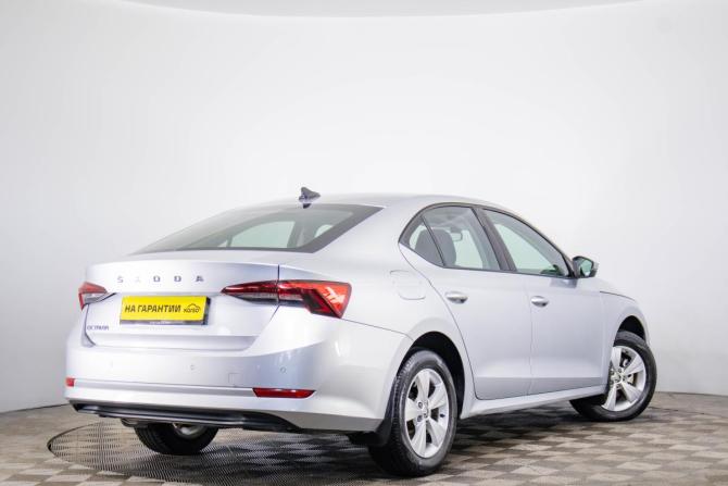 Skoda Octavia IV (A8) с пробегом 2021 года, цена 2 449 000 рублей, 30954 км, лифтбек, Автокод Объявления