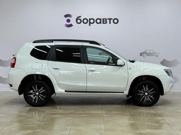 Nissan Terrano III (D10) с пробегом 2015 года, цена 1 069 000 рублей, 151667 км, внедорожник, Автокод Объявления