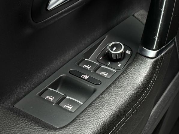 Volkswagen Passat CC I Рестайлинг с пробегом 2012 года, цена 1 449 000 рублей, 190366 км, седан, Автокод Объявления