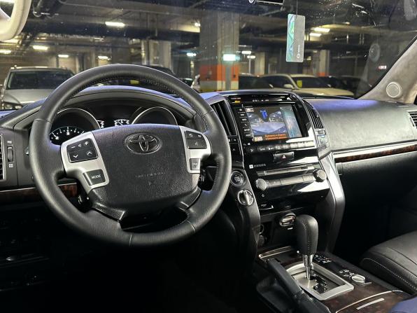 Toyota Land Cruiser 200 Series с пробегом 2012 года, цена 2 990 000 рублей, 267781 км, внедорожник, Автокод Объявления