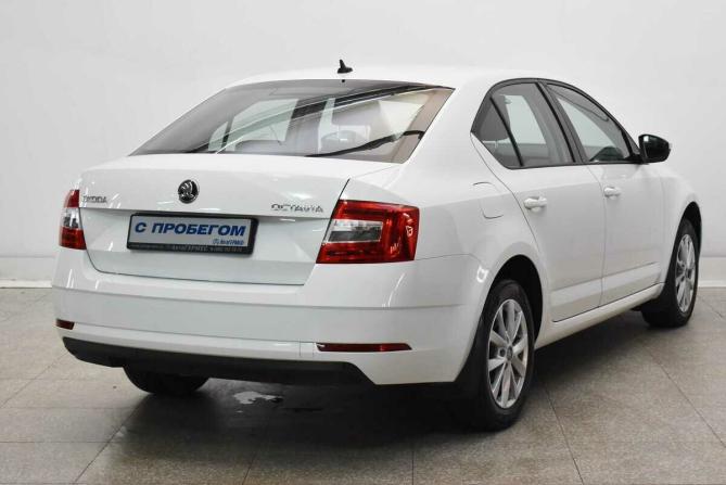 Skoda Octavia III (A7) Рестайлинг с пробегом 2020 года, цена 1 830 000 рублей, 77690 км, лифтбек, Автокод Объявления