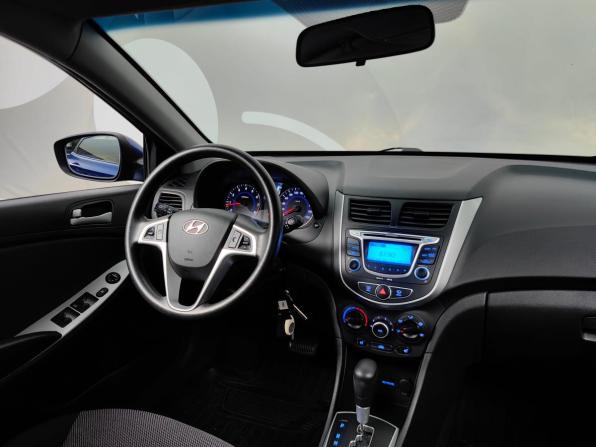 Hyundai Solaris I с пробегом 2012 года, цена 777 000 рублей, 107426 км, седан, Автокод Объявления