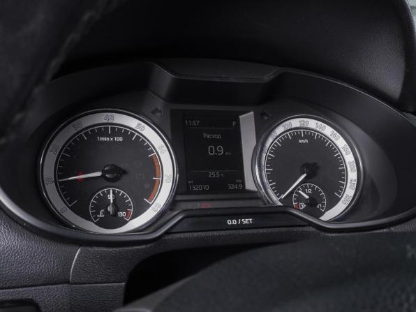 Skoda Octavia III (A7) Рестайлинг с пробегом 2017 года, цена 1 700 000 рублей, 132010 км, лифтбек, Автокод Объявления
