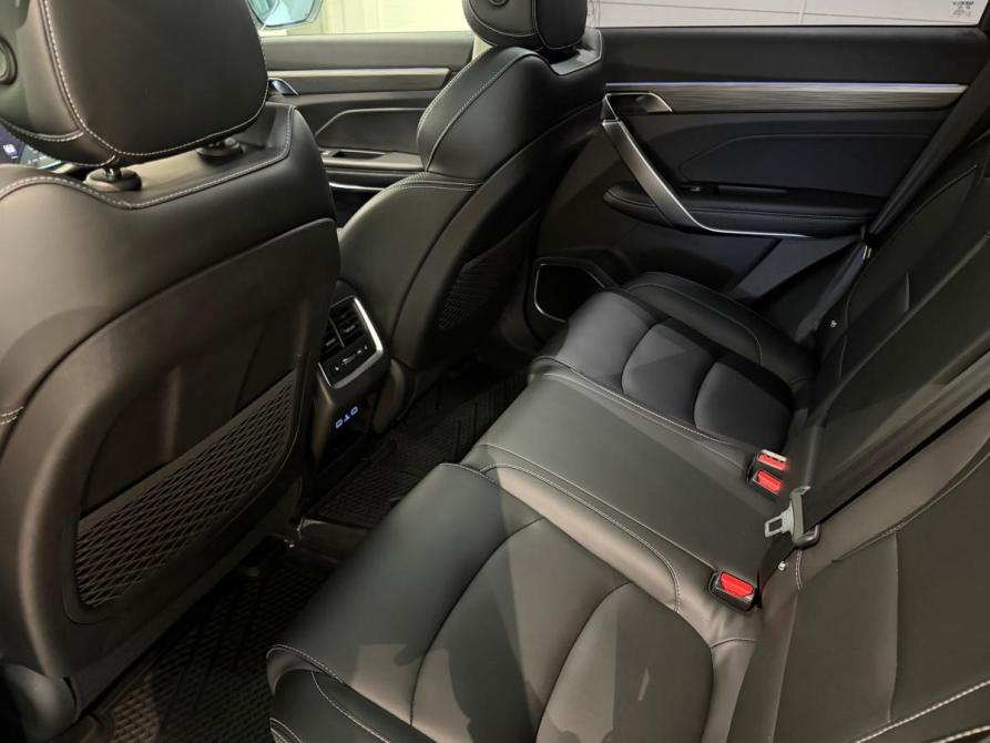 Geely Atlas Pro Самара  - изображение 4