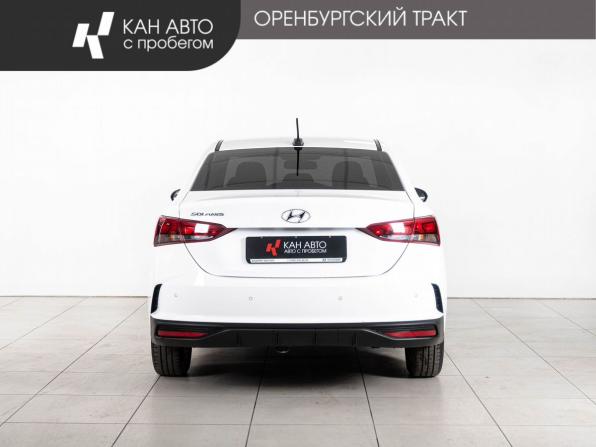 Hyundai Solaris II Рестайлинг с пробегом 2021 года, цена 1 550 000 рублей, 92022 км, седан, Автокод Объявления