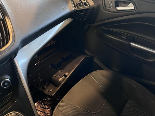 Ford Kuga II с пробегом 2013 года, цена 1 050 000 рублей, 164986 км, внедорожник, Автокод Объявления