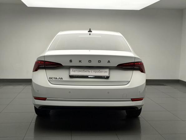 Skoda Octavia IV (A8) с пробегом 2021 года, цена 2 284 000 рублей, 51704 км, лифтбек, Автокод Объявления