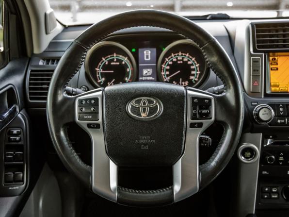 Toyota Land Cruiser Prado 150 Series с пробегом 2010 года, цена 2 648 000 рублей, 211591 км, внедорожник, Автокод Объявления