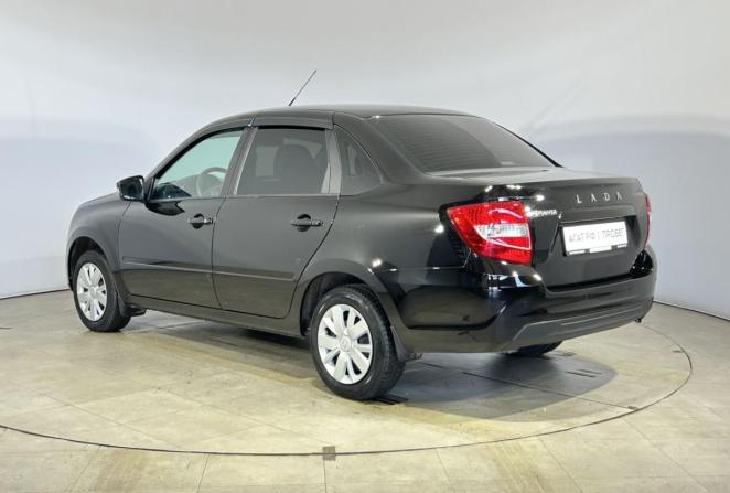 Lada (ВАЗ) Granta I Рестайлинг с пробегом 2023 года, цена 800 000 рублей, 46745 км, седан, Автокод Объявления
