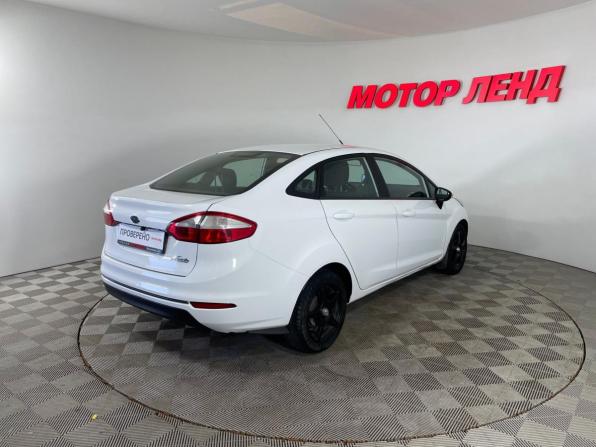 Ford Fiesta Mk6 Рестайлинг с пробегом 2016 года, цена 735 000 рублей, 152200 км, седан, Автокод Объявления