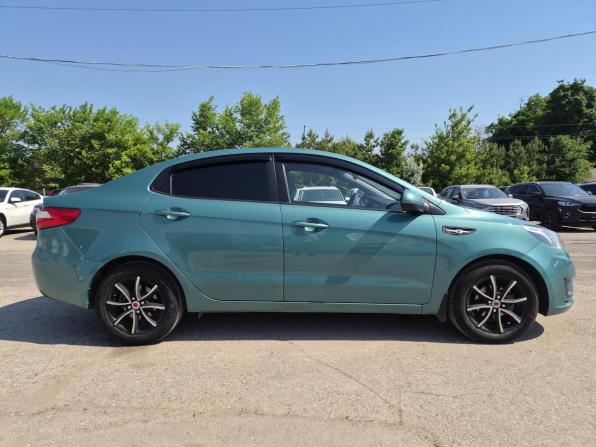 Kia Rio III с пробегом 2013 года, цена 900 000 рублей, 178148 км, седан, Автокод Объявления