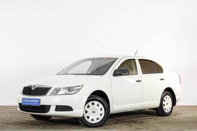 Skoda Octavia II (A5) Рестайлинг с пробегом 2012 года, цена 669 000 рублей, 372000 км, лифтбек, Автокод Объявления