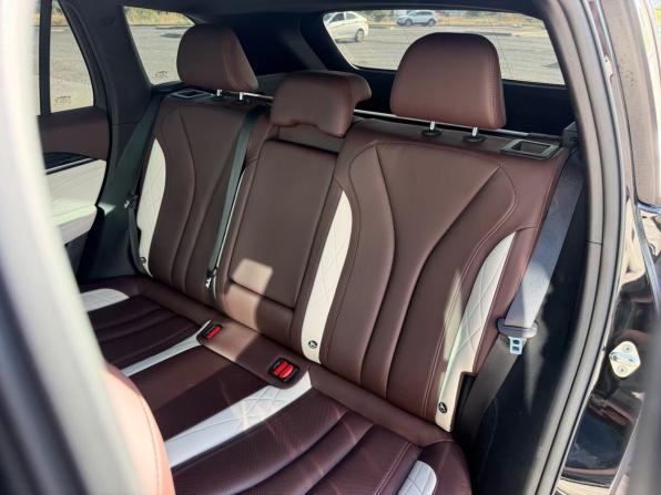 Geely Monjaro I с пробегом 2023 года, цена 2 670 000 рублей, 99859 км, внедорожник, Автокод Объявления