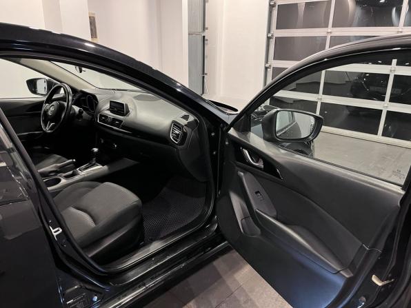 Mazda 3 III (BM) с пробегом 2013 года, цена 1 232 000 рублей, 177700 км, хэтчбек, Автокод Объявления