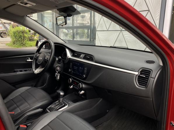 Kia Rio IV Рестайлинг с пробегом 2021 года, цена 1 599 000 рублей, 90928 км, седан, Автокод Объявления