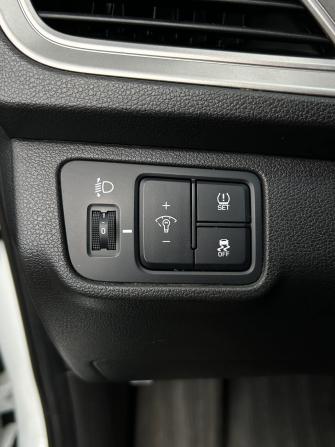 Hyundai Solaris II Рестайлинг с пробегом 2021 года, цена 1 400 000 рублей, 101245 км, седан, Автокод Объявления