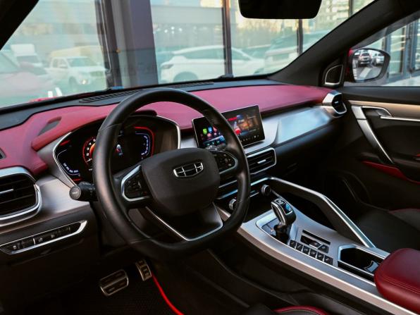 Geely Coolray I с пробегом 2021 года, цена 1 629 000 рублей, 74495 км, внедорожник, Автокод Объявления