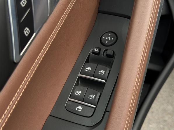 BMW X6 III (G06) Рестайлинг с пробегом 2025 года, цена 11 500 000 рублей, 9664 км, внедорожник, Автокод Объявления