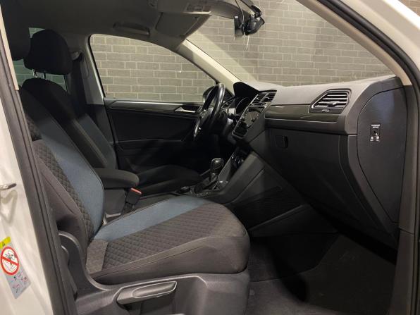 Volkswagen Tiguan II с пробегом 2019 года, цена 2 579 000 рублей, 81319 км, внедорожник, Автокод Объявления