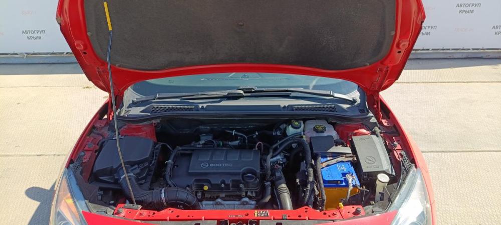 Opel Astra J Рестайлинг Крым  - изображение 9