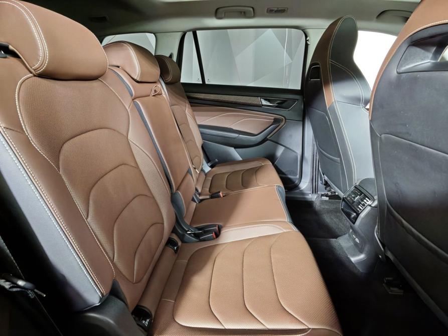 Skoda Kodiaq I Рестайлинг Москва  - изображение 16
