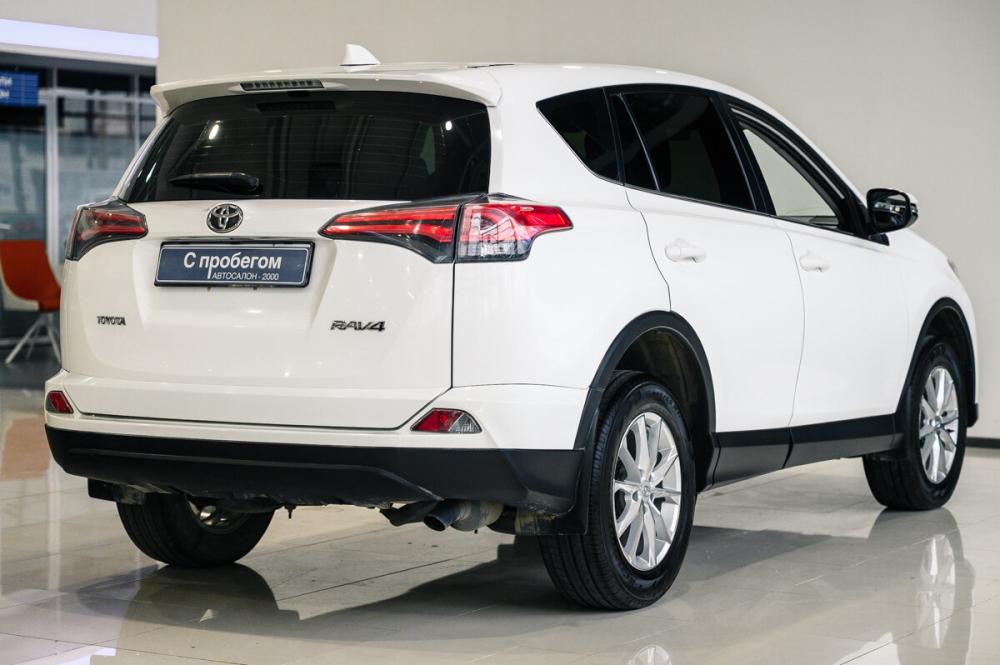 Toyota RAV4 IV (XA40) Рестайлинг Оренбург  - изображение 4
