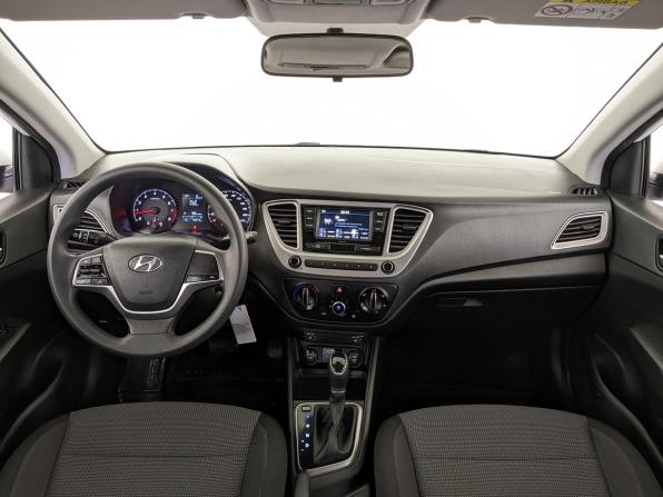 Hyundai Solaris II Рестайлинг с пробегом 2022 года, цена 1 565 000 рублей, 46970 км, седан, Автокод Объявления