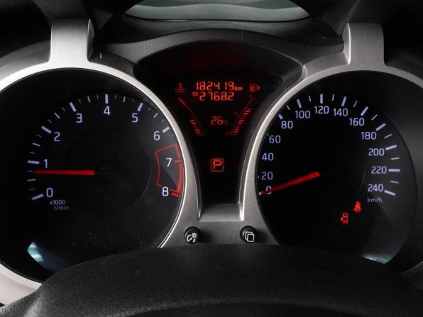 Nissan Juke I с пробегом 2014 года, цена 875 000 рублей, 182419 км, внедорожник, Автокод Объявления