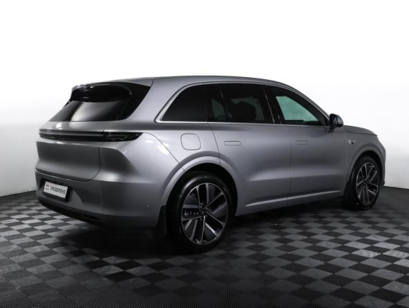 Li Auto (Lixiang) L6 с пробегом 2024 года, цена 5 850 000 рублей, 15968 км, внедорожник, Автокод Объявления
