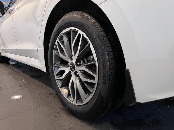 Kia K5 III с пробегом 2021 года, цена 2 146 000 рублей, 175257 км, седан, Автокод Объявления