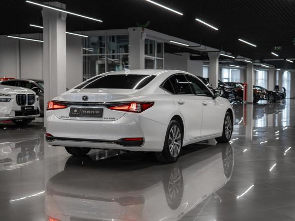 Lexus ES VII с пробегом 2020 года, цена 3 590 000 рублей, 174846 км, седан, Автокод Объявления