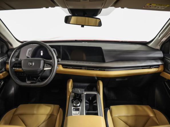 Changan Hunter Plus с пробегом 2024 года, цена 2 499 000 рублей, 28050 км, offers.body_type.unknown, Автокод Объявления