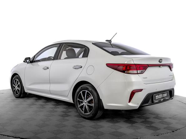 Kia Rio IV с пробегом 2017 года, цена 1 470 000 рублей, 71225 км, седан, Автокод Объявления