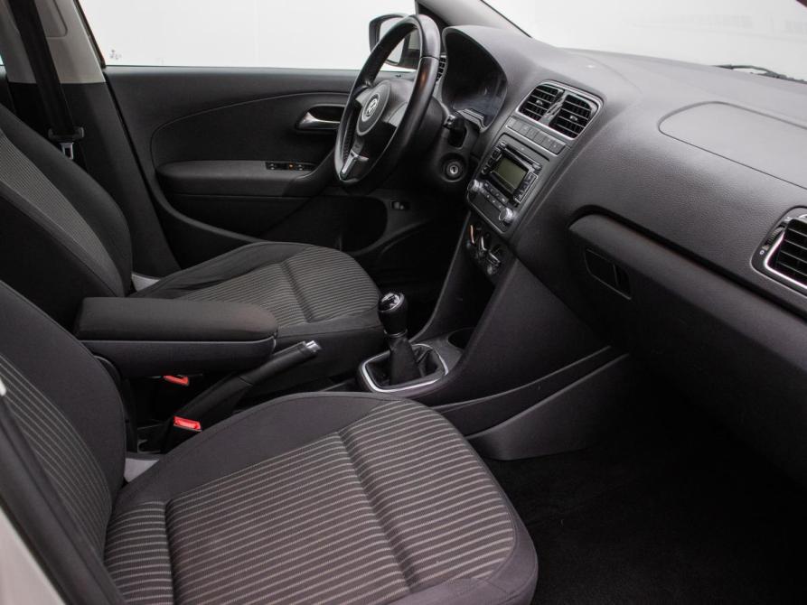 Volkswagen Polo V Москва  - изображение 9