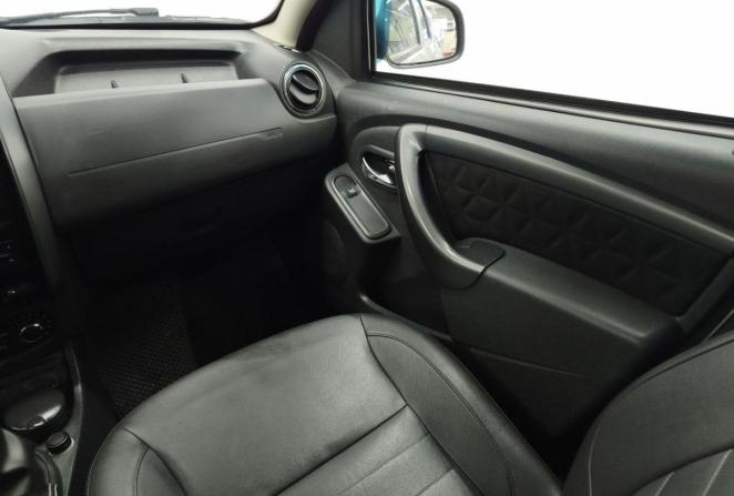 Renault Duster I Рестайлинг с пробегом 2018 года, цена 1 450 000 рублей, 182000 км, внедорожник, Автокод Объявления