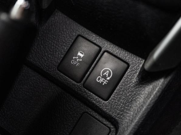 Toyota Corolla XI (E160 E170 E180) Рестайлинг 1 с пробегом 2015 года, цена 1 069 500 рублей, 148047 км, универсал, Автокод Объявления