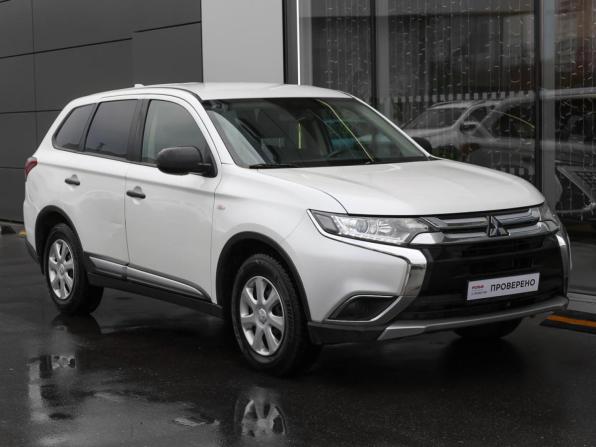 Mitsubishi Outlander III Рестайлинг 2 с пробегом 2017 года, цена 1 498 000 рублей, 194675 км, внедорожник, Автокод Объявления