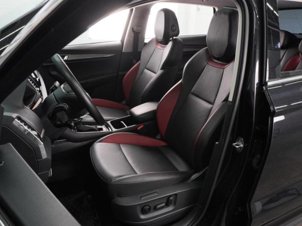 Skoda Karoq I Рестайлинг с пробегом 2025 года, цена 3 129 000 рублей, 16170 км, внедорожник, Автокод Объявления