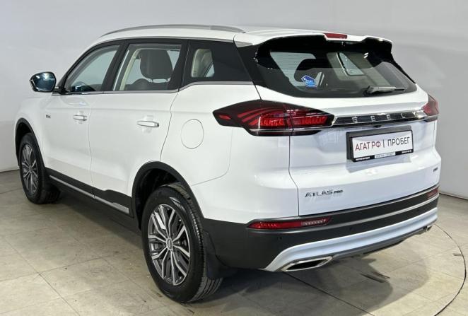 Geely Atlas Pro с пробегом 2023 года, цена 1 890 000 рублей, 177345 км, внедорожник, Автокод Объявления