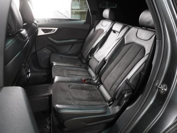 Audi Q7 II (4M) с пробегом 2015 года, цена 3 299 000 рублей, 198095 км, внедорожник, Автокод Объявления