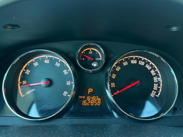 Opel Antara I Рестайлинг с пробегом 2014 года, цена 990 000 рублей, 162000 км, внедорожник, Автокод Объявления