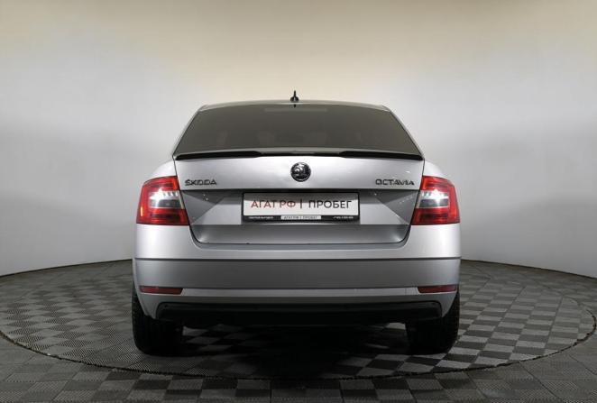 Skoda Octavia III (A7) с пробегом 2017 года, цена 1 690 000 рублей, 218093 км, лифтбек, Автокод Объявления
