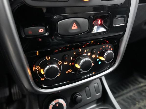 Renault Duster I с пробегом 2012 года, цена 971 000 рублей, 143000 км, внедорожник, Автокод Объявления