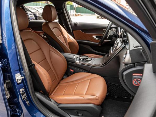 Mercedes-Benz C-Класс IV (W205) Рестайлинг с пробегом 2018 года, цена 2 760 000 рублей, 158657 км, седан, Автокод Объявления