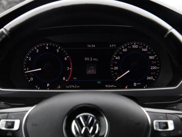 Volkswagen Tiguan II с пробегом 2018 года, цена 2 698 000 рублей, 93400 км, внедорожник, Автокод Объявления