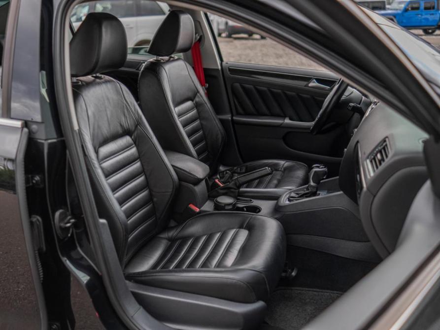 Volkswagen Jetta VI Сочи  - изображение 9
