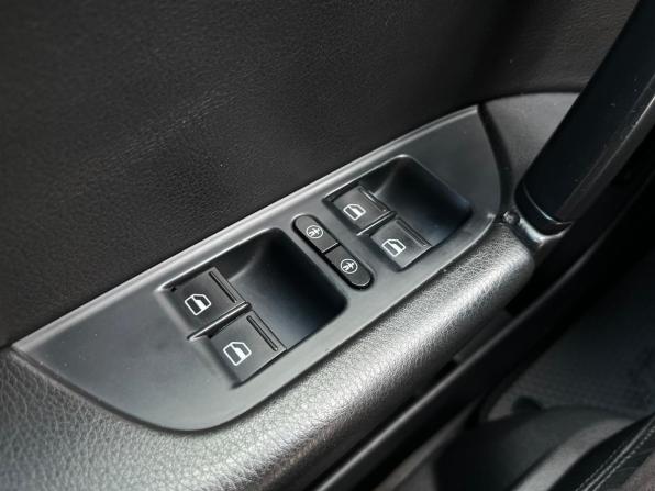 Volkswagen Touareg II с пробегом 2010 года, цена 1 900 000 рублей, 241319 км, внедорожник, Автокод Объявления