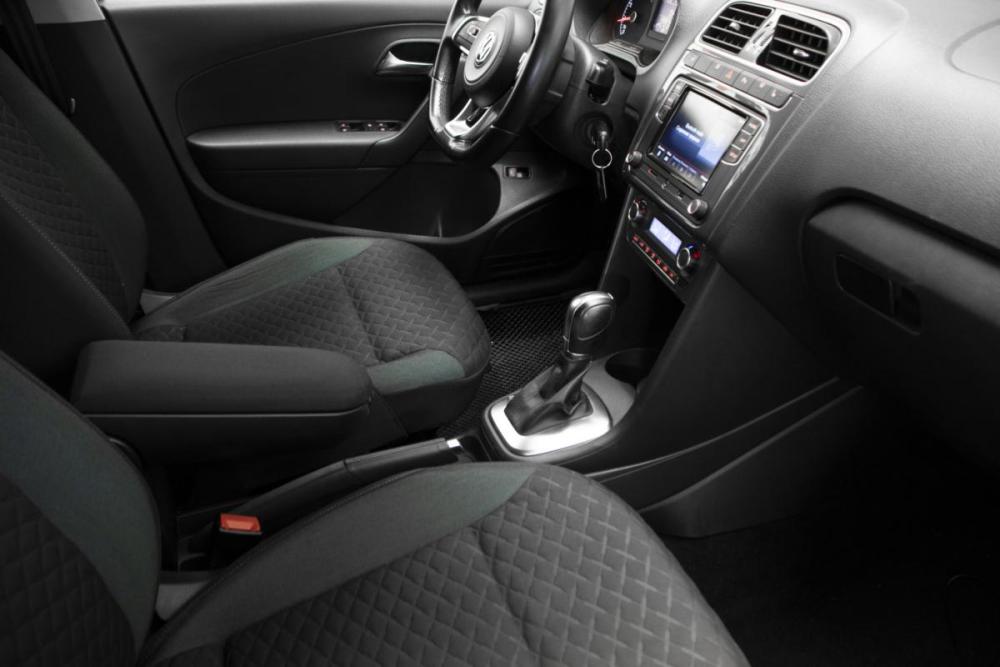 Volkswagen Polo V Рестайлинг Москва  - изображение 30