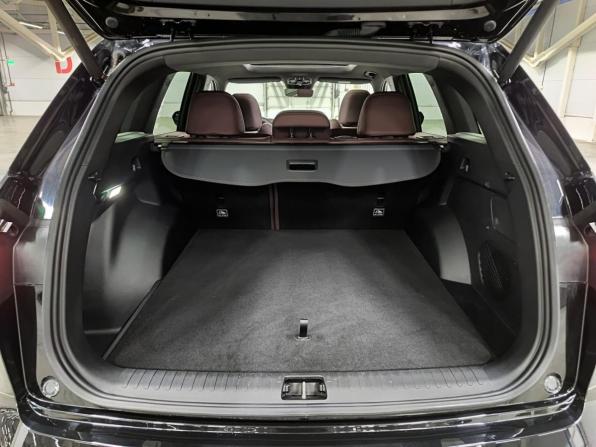 Geely Monjaro I с пробегом 2023 года, цена 3 690 000 рублей, 6916 км, внедорожник, Автокод Объявления