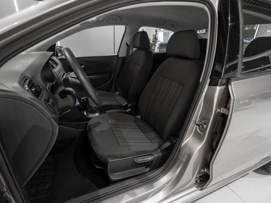 Volkswagen Polo V Рестайлинг Москва  - изображение 9